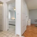 Apartman 2b Castegner With Garden & Free Parking Póla